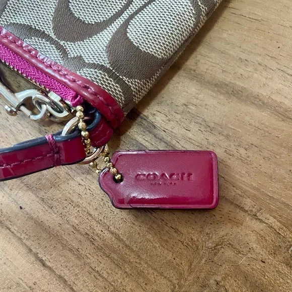 Coach Signature C Wristlet with Red Trim – Classic Monogram - Picture 2 of 4
